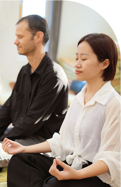 image of meditation people